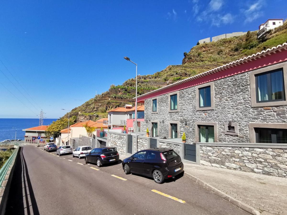 Charming Studios In Calheta Beach - Villa Esmeralda Exterior photo